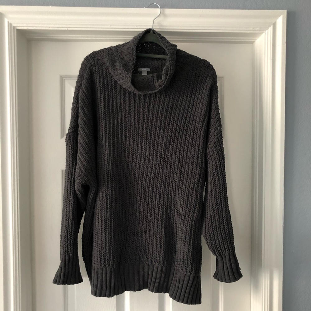 Oversized turtleneck